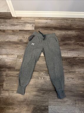 Under Armour Gray Heather Men's Jogger Sweatpants